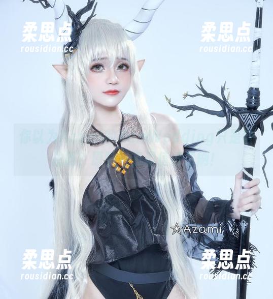 你以为Azami的RamWedding只是自拍吗？原图与资源值得二刷！-柔思点