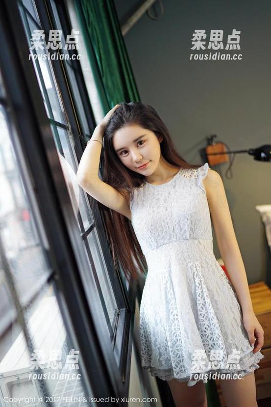 Feilin嗲囡囡 - 鱼子酱Fish制服美图记，天啊，这要是用在简历上会不会被端出去？-柔思点