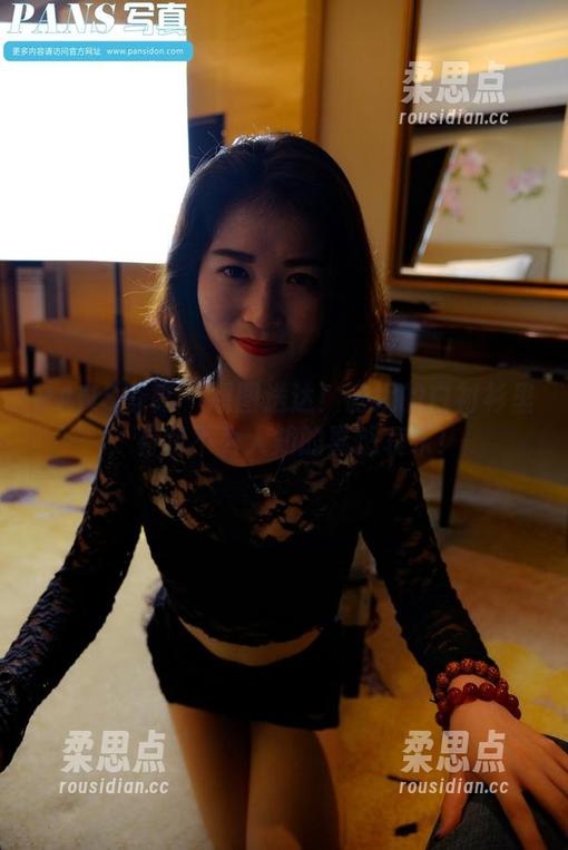 PANS写真 - 原图送达！薇妮的白衬衫里，有我不为人知的喜怒哀乐！-柔思点