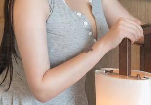 TGOD推女神 - 王婉悠Queen白裙图集：连空气都静止了，没办法不注视！
