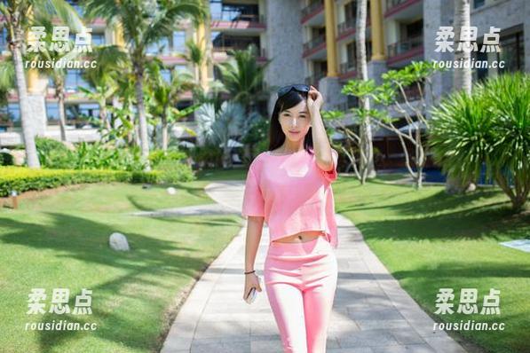 TuiGirl - 擦亮你的眼睛！李丽莎长腿写真全集，保证腿长得不止二三米！-柔思点