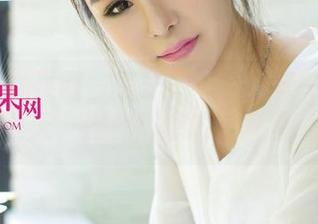 UGirls尤果网 - 李思宁私房合集——这一季夏天，连我都想跳进画里了！