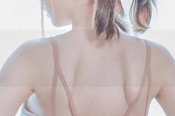 看！Uhye(이유혜)的最新美图，一种淡淡的秘密气息萦绕