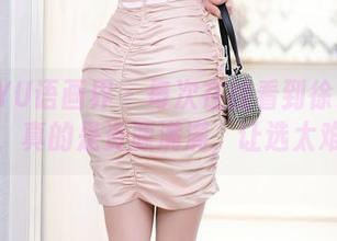 XIAOYU语画界 - 每次在线看到徐莉芝的礼服，真的是资源满满，让选太难了。