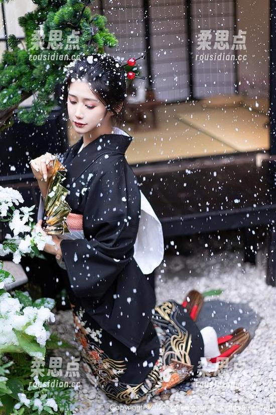Xiuren秀人网 - “Mila豆嘟嘟”最新写真:学妹变量,你又动心了没?-柔思点 Xiuren秀人网 - “Mila豆嘟嘟”最新写真:学妹变量,你又动心了没?-柔思点