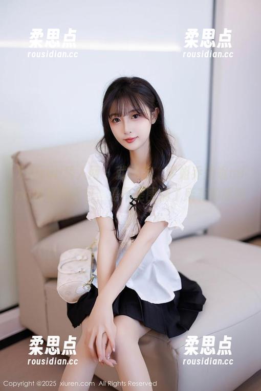 Xiuren秀人网 - 就问你，学姐乔漫妮mina的私拍图包，是不是围捕了所有的眼球？-柔思点