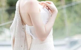 Xiuren秀人网 - 婚纱资源总动员：周jojobaby华丽转身，瞬间不想脱
