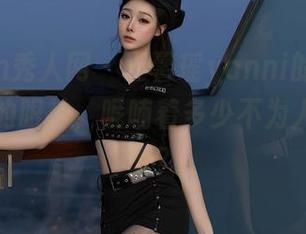 Xiuren秀人网 - 王馨瑶yanni的新图库，女孩的眼神，呢喃着多少不为人知的事呢？