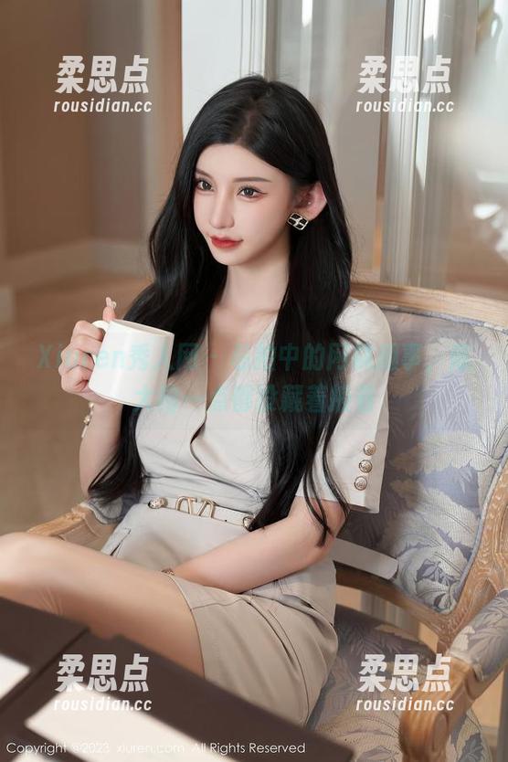 Xiuren秀人网 - 私拍中的网袜趣事，陈大榕一点都没藏着掖着-柔思点