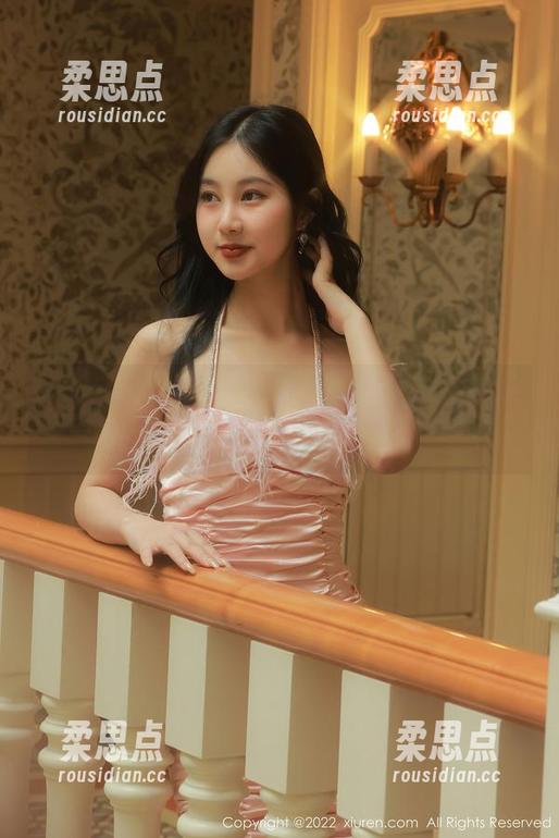 Xiuren秀人网 - 除了土,陈柒柒的睡衣写真集也可以很“香”!-柔思点 Xiuren秀人网 - 除了土,陈柒柒的睡衣写真集也可以很“香”!-柔思点