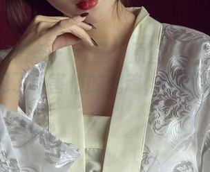 YouMi尤蜜荟 - 万圣节原图集合：卓娅祺带你看见了不害怕的鬼魂，也不害怕的她！