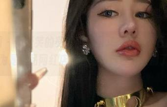 微密圈 - 不爱笑的赛琳的美图又来了，钻石黑网？我以为是精品网红店呢，结果这也太级别了吧。
