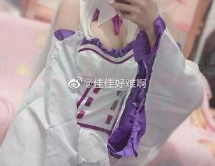 校园随拍，佳佳好难啊的作品集里藏着多少不为人知的趣事？