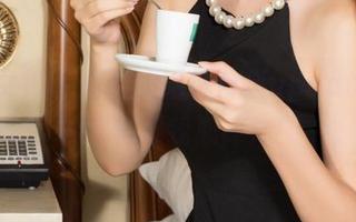 克拉女神 - 盈盈的婚纱合集updates，种草种得我心痒痒！