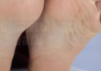南国足艺 - 又见静儿！最新分享那双放松的丝袜脚，怎么看都不够