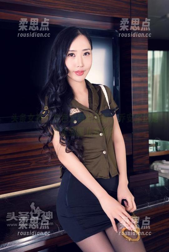 头条女神 - 白色定制的画面,乔安你这是要走到哪儿去啊?-柔思点 头条女神 - 白色定制的画面,乔安你这是要走到哪儿去啊?-柔思点