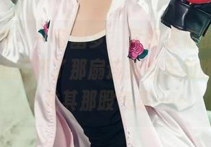 头条女神 - 一帘幽梦，李丽莎借的美图钥匙，悄悄打开了那扇连接今天和昨天的门，尤其那股气息……