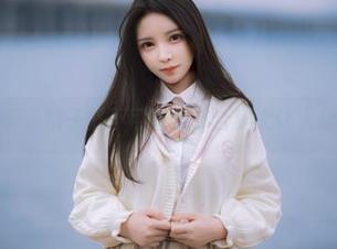 壁纸有毒，妍子坚不可摧学妹合集太让人分心了！