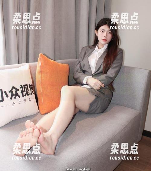 小众视觉 - 棉袜跟春天的关系,婷婷的分享已经有图片打底,兴奋得想加入讨论!-柔思点 小众视觉 - 棉袜跟春天的关系,婷婷的分享已经有图片打底,兴奋得想加入讨论!-柔思点