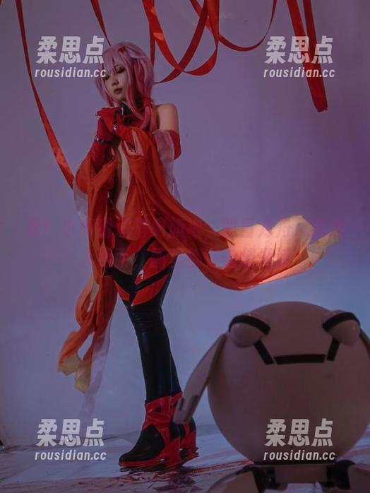 看！小和甜酒搭配旗袍，明日方舟风的双人画面，图里都在悄悄说话-柔思点