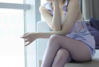 浏览小女巫露娜的在线美图，白色恋人2021中那干净的白，没让我心动却让我想买新衣服。