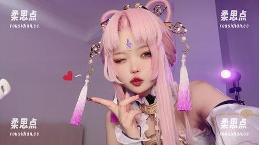 听说小瑶幺幺的自拍版符玄写真集很高能，不下载得亏啊！-柔思点