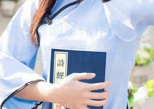 尤果网 - 于梓馨的清纯作品，宛如那一缕微风，轻轻拂过，资源似乎随时都在我指尖滑动…