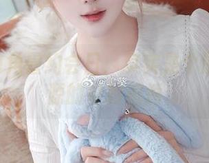 嶋葵的独角兽约会日：其实是个原图和资源的奇妙邂逅