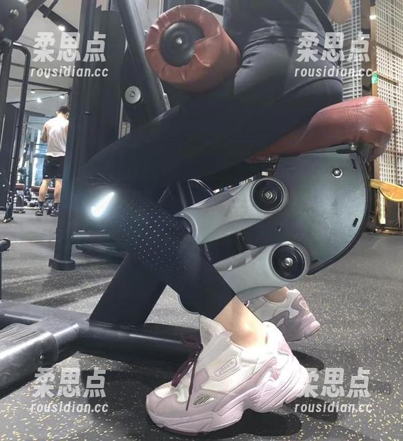 微密圈 - 诶，哪个万圣节不用无敌哒小姨妈？来了原图和独家资源，快点！-柔思点