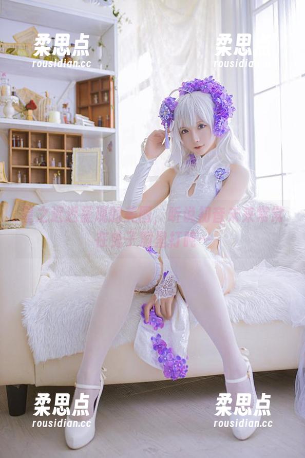 星之迟迟呈现的美图，听说初音未来常常在兔子洞里打盹…-柔思点