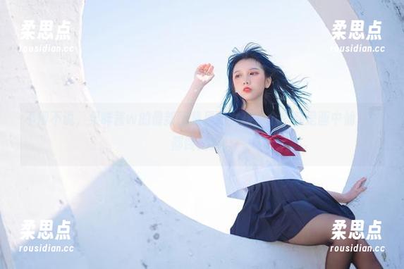 不得不说，果咩酱w的最新图集里的女孩，个个都是画中仙，馋都馋死我。-柔思点