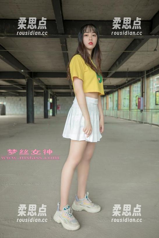 梦丝女神 - 看,刘诺的腿在呼吸!私拍原图是另一种维度的体验-柔思点 梦丝女神 - 看,刘诺的腿在呼吸!私拍原图是另一种维度的体验-柔思点