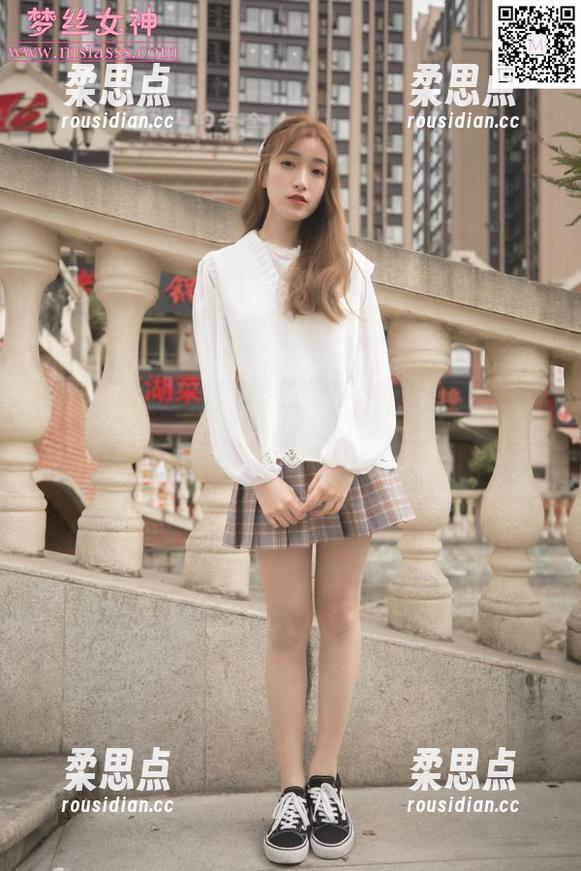 梦丝女神 - 若有一套需要收藏，那一定是玥玥的下载套餐！-柔思点