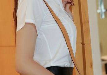 模范学院 - 黑与白的游戏——薛琪琪sandy的写真图集，不来一睹风采吗？