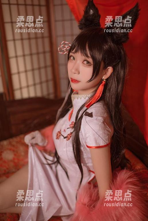 樱落Selena的丝袜图包：这年头，有粮食吃、还有丝袜看，鸟不鸟？-柔思点