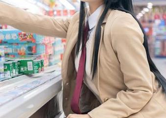 爱老师_PhD的叉子内衣，资源里藏了多少看不完的期待！
