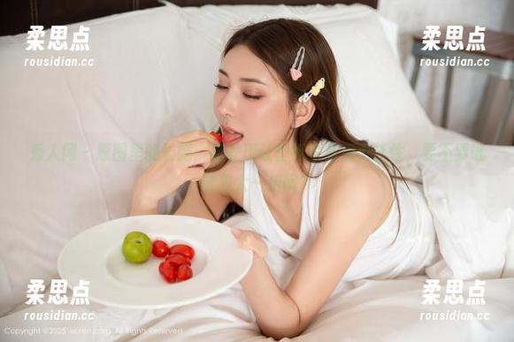 秀人网 - 原图里的长腿：唐安琪让壁纸也有点小任性，要不要试试放大一倍呢？-柔思点