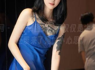 秀人网 - 牛仔裤图册：不仅仅是牛仔，娜露还带来了她的小心思。