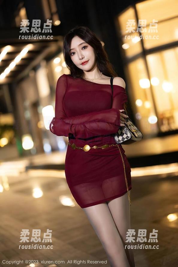 秀人网 - 爱不释手的制服，安可儿的图包，照片质量没得说！-柔思点