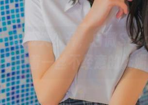 秀人网 - 图册大公开，白微Sera的女仆装透着一丝不经意的妩媚