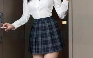 秀人网 - 每次更新都是一场泳装秀，蛋蛋宝美图带来小欢乐！