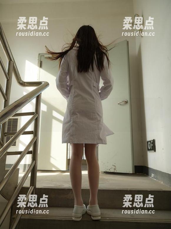 紧急企划 - 独特风格,小恩的修女写真集,真是让人忍不住多看两眼!-柔思点 紧急企划 - 独特风格,小恩的修女写真集,真是让人忍不住多看两眼!-柔思点