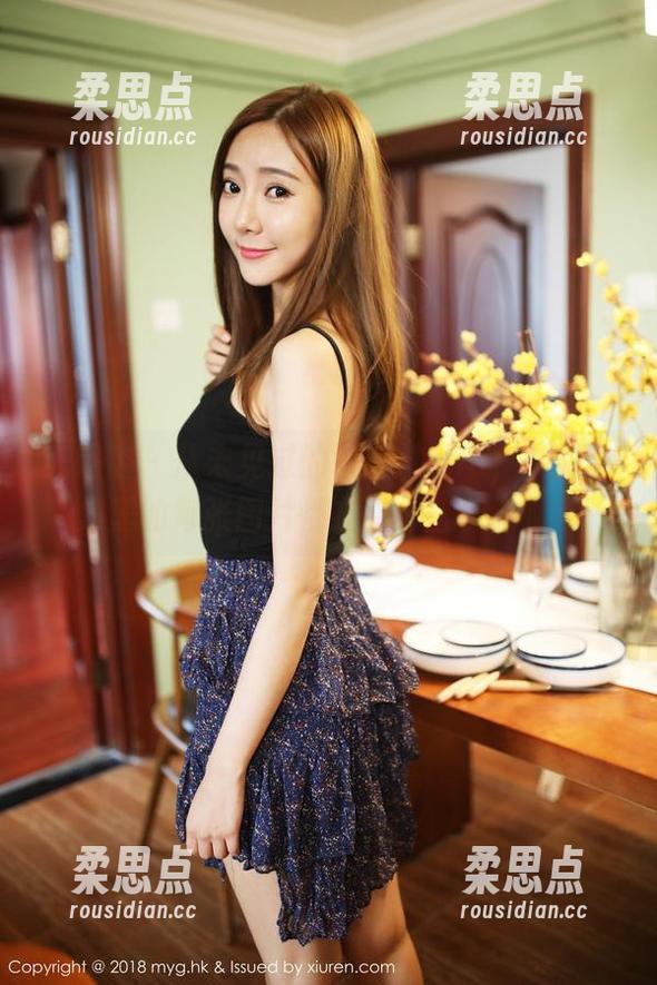 美媛馆 - 从未见过的徐微微mia，礼服合集里的每张图片都在暗示些什么呢？-柔思点
