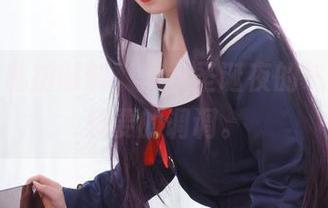 胡桃喵私拍时刻，魔女圣诞夜的气氛是我想要的调调。