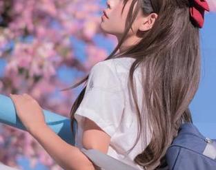 浴缸里的萌芽儿o0，图包带你游走于想象边缘