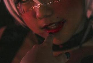 小恶魔与艾什，蓝小沂KiKi的作品你不可不下载，风险伴随乐趣！
