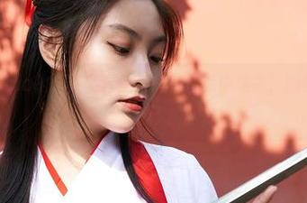 蜜桃社 - Gina的户外写真全集：在自然中迷失，顺便展示一下自己。