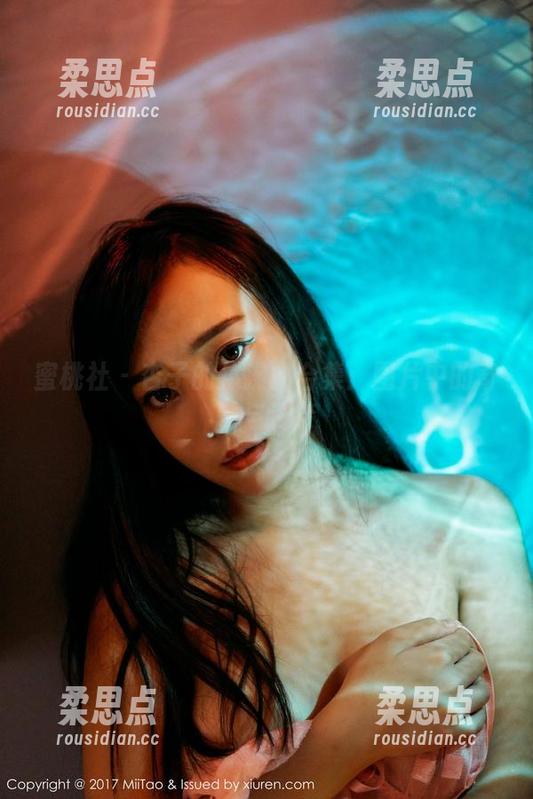 蜜桃社 - 杏子的体操服合集:图片中的奇幻与无奈-柔思点 蜜桃社 - 杏子的体操服合集:图片中的奇幻与无奈-柔思点