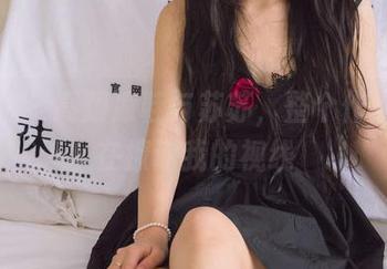 袜啵啵 - 高跟凉鞋与苏苏，整个作品集都在撩动我的视线