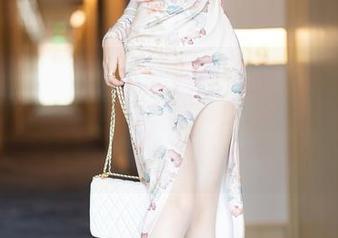 语画界 - “林乐一和服写真集：点击后惊讶于少女与传统的交错！”分享的时候别忘了表情
